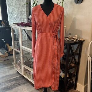 Time and Tru Coral Striped Long Sleeve Dress